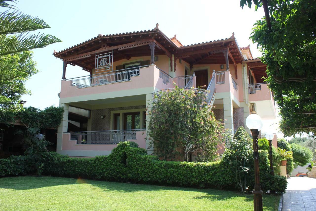 Tosis Apartments Svoronata Exterior photo