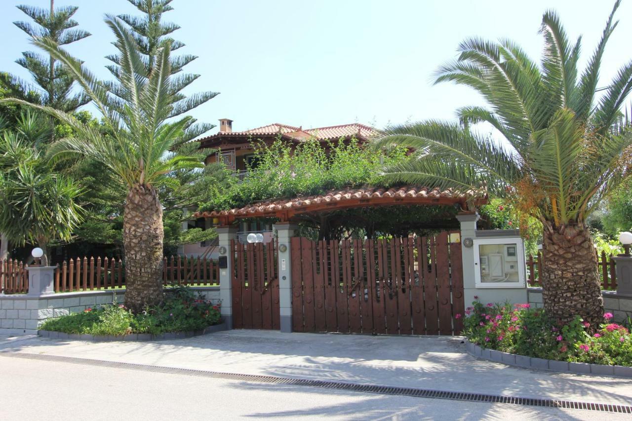 Tosis Apartments Svoronata Exterior photo